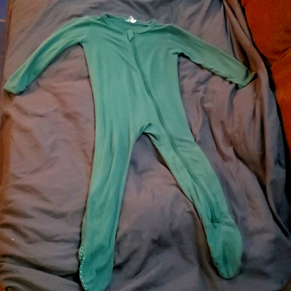 Kyte Baby 12-18mths, Emerald zippered footie,